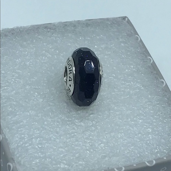 Pandora,” Midnight Navy Blue Starburst ” S925ALE, Murano Glass Charm M1-5 - Picture 2 of 3